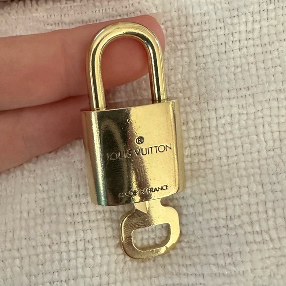 Louis Vuitton Authentic Lock and Key - Picture 2 of 6